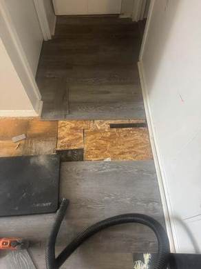 Floor Replacement and New Flooring Installation