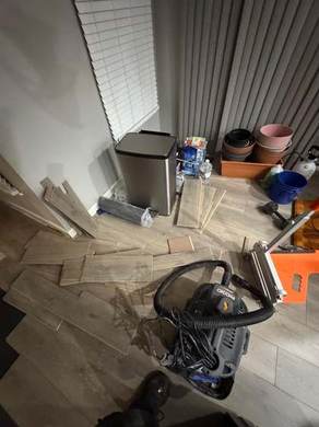 Floor Replacement and New Flooring Installation